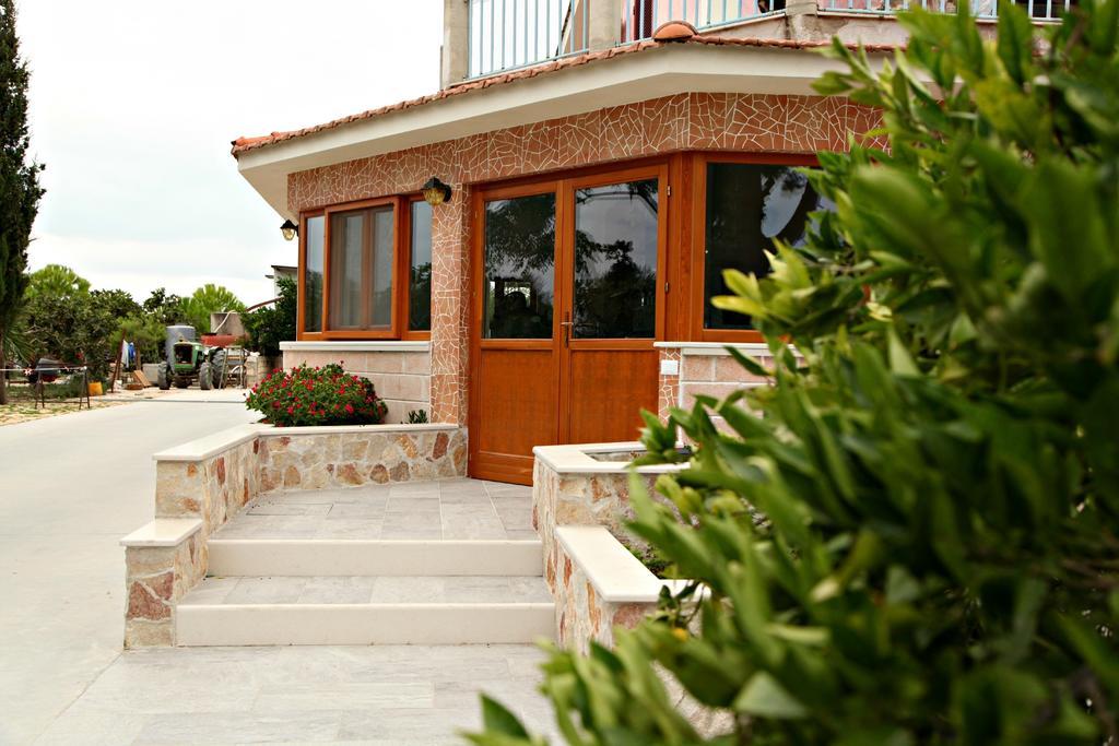 Вилла Agriturismo Il Mulino Тринитаполи Номер фото