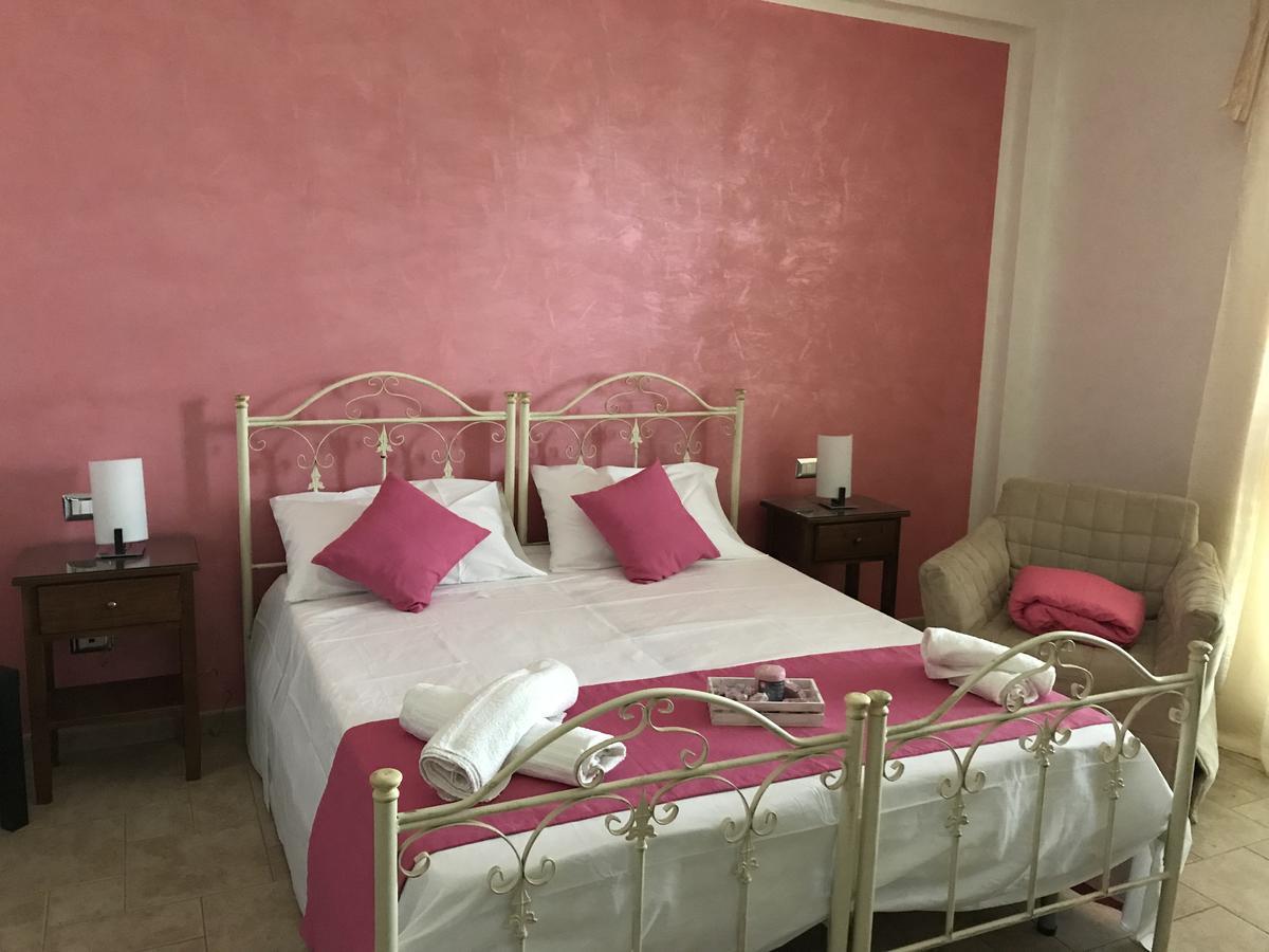 Вилла Agriturismo Il Mulino Тринитаполи Экстерьер фото